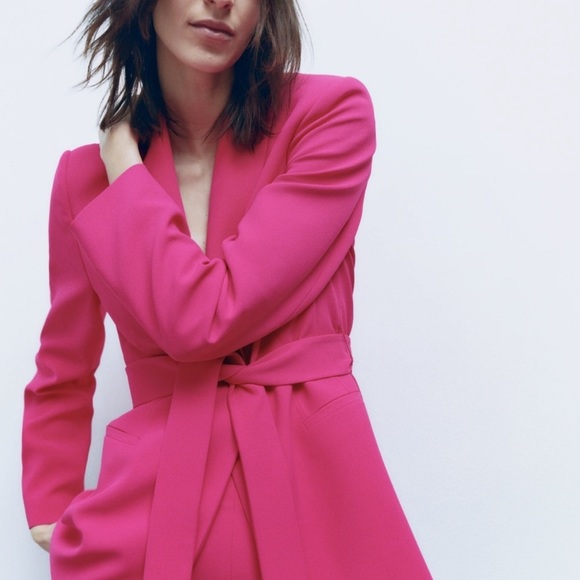 NWT! Zara Fuchsia Blazer! Size XS! - Picture 9 of 13